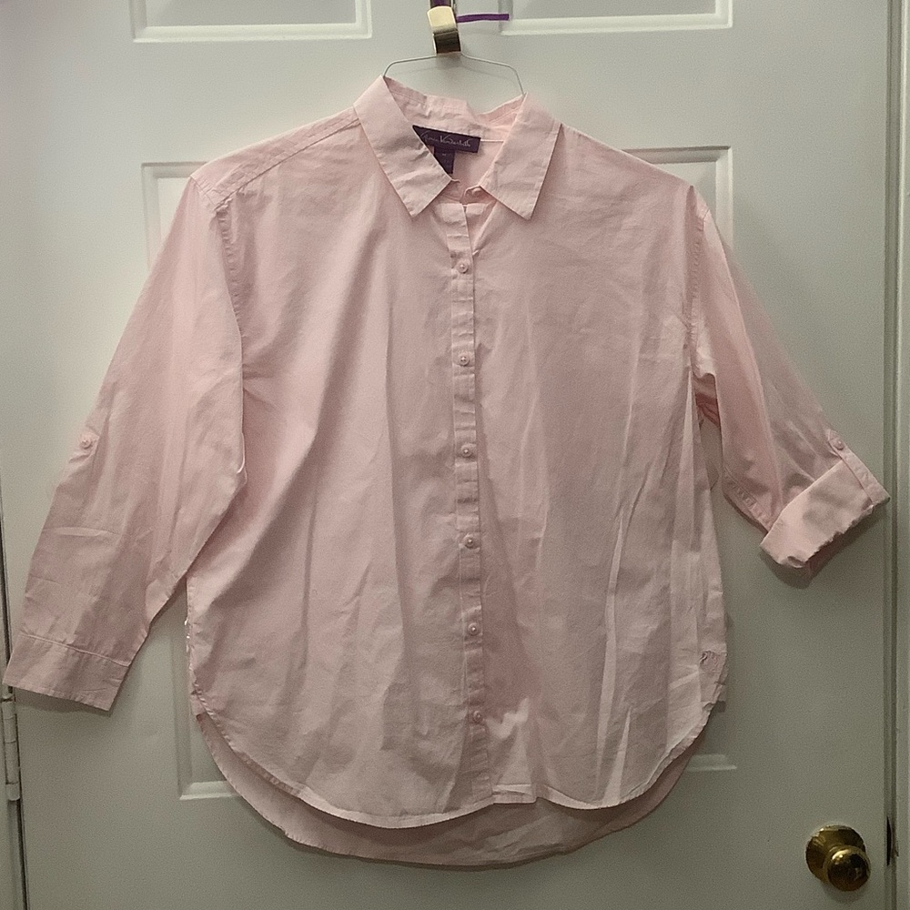 Gloria Vanderbilt Light Pink Button Down Shirt